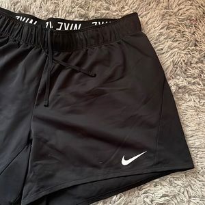 Nike Sport Shorts 🖤